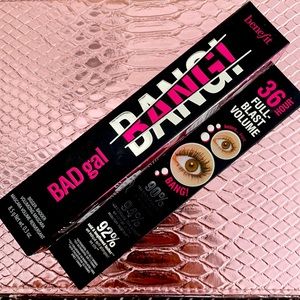 NWOT! Benefit ‘BADgal BANG!’ Volumizing Mascara